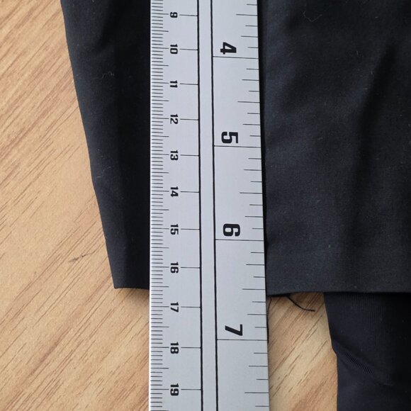 Darc Sport Marvel Hero Elite Series Wolverine Activewear Mens Large Black Short - Picture 7 of 7